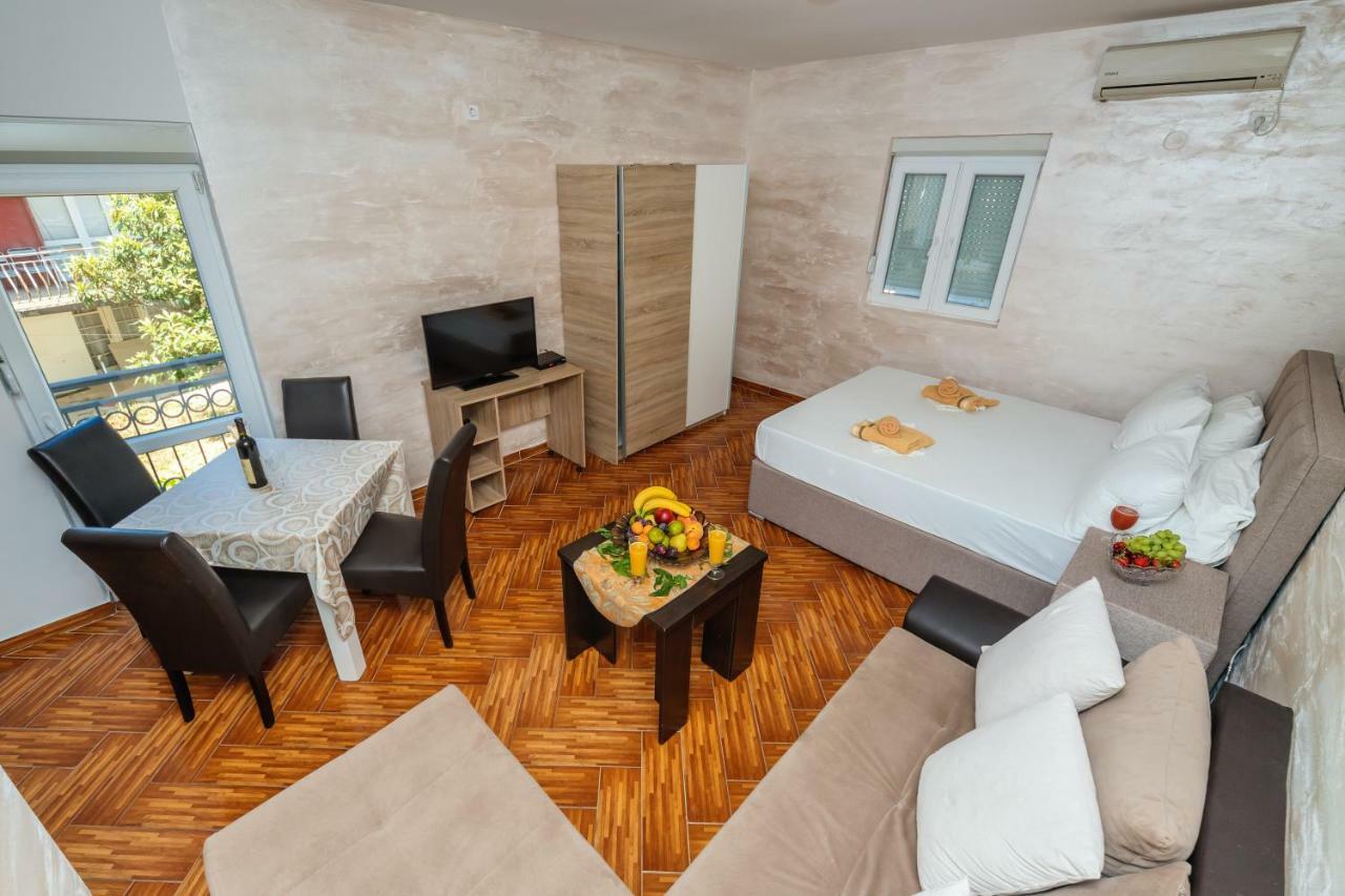 Aparthotel Stijovic Bar Exterior photo